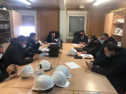 Александр Полухин провёл выездное совещание  на стройплощадке детской областной больницы на ул. Гаранькина в Оренбурге.